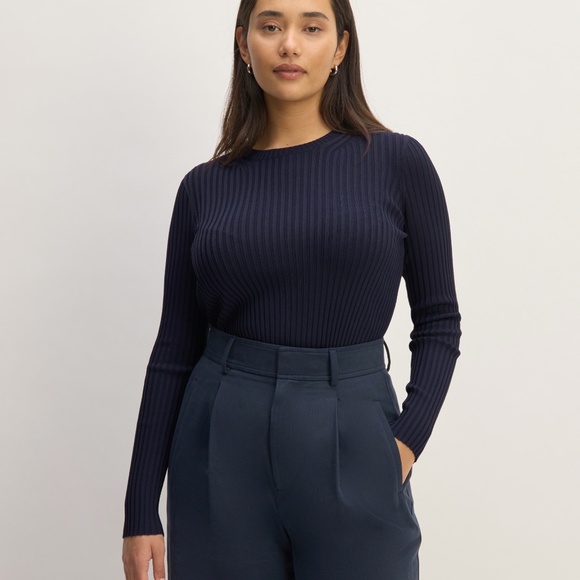 Everlane The Viscose Knit Crew, in Navy Small NWOT - Picture 1 of 7